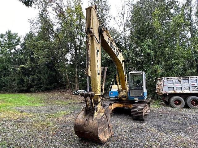 Image of Komatsu PC150-5 equipment image 3