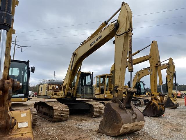 Image of Komatsu PC200LC equipment image 3