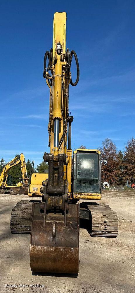 Image of Komatsu PC220LC equipment image 1