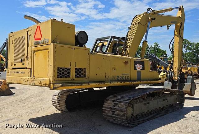 Image of Komatsu PC220LC equipment image 4