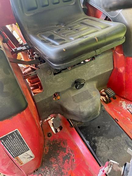 Thumbnail image Kubota B2400 10
