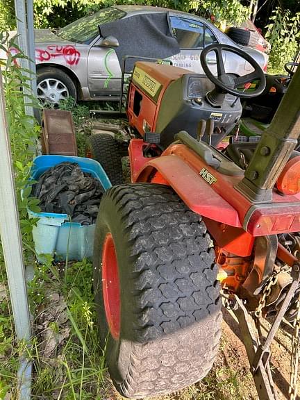 Main image Kubota B2400 4