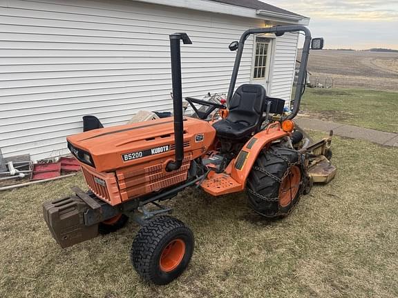 Image of Kubota B5200 Primary image