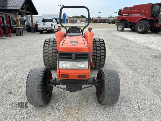 Image of Kubota L4200 equipment image 2
