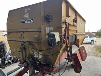 Main image Knight 3575