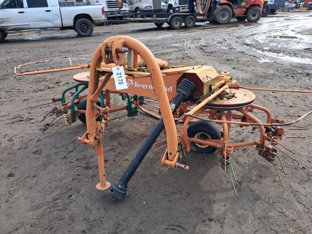 1996 Kverneland TA725 Equipment Image0