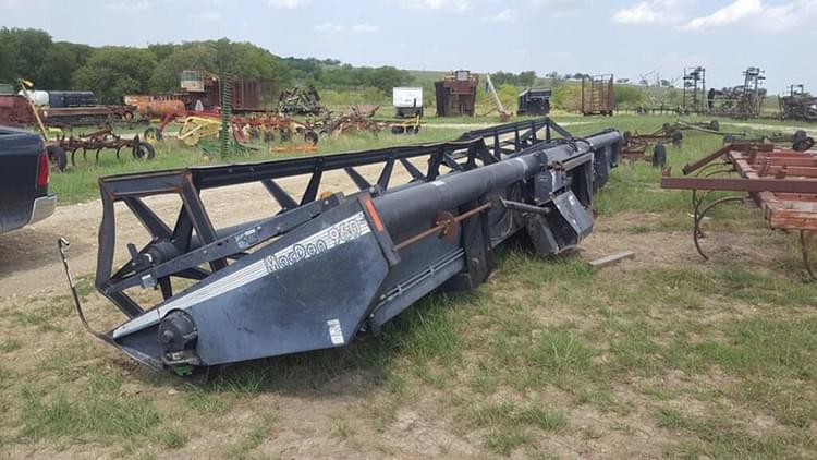 1996 MacDon 960 Harvesting Headers - Platform for Sale | Tractor Zoom