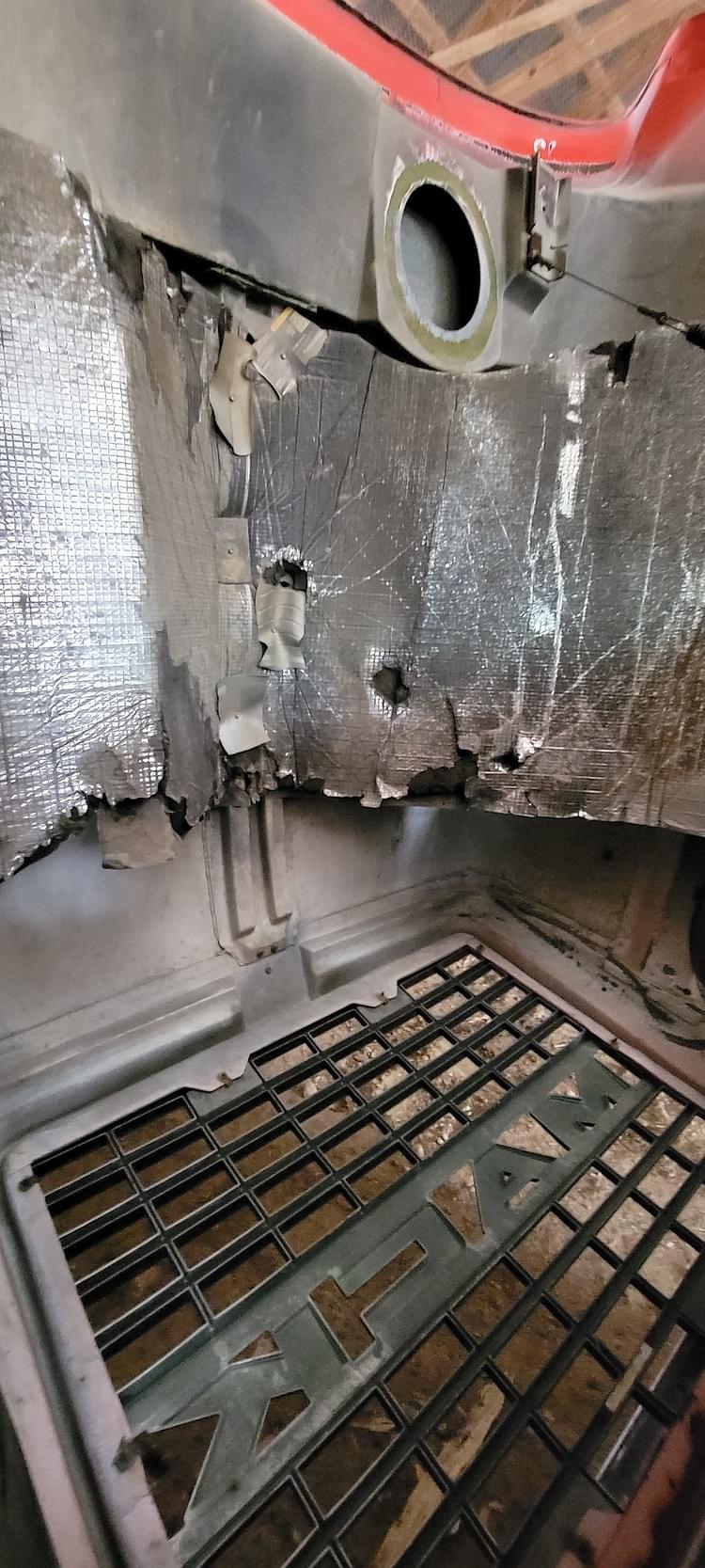 Main image Mack CL713 25