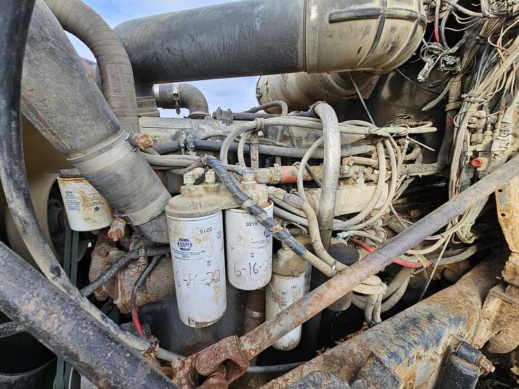 Main image Mack CL713 70
