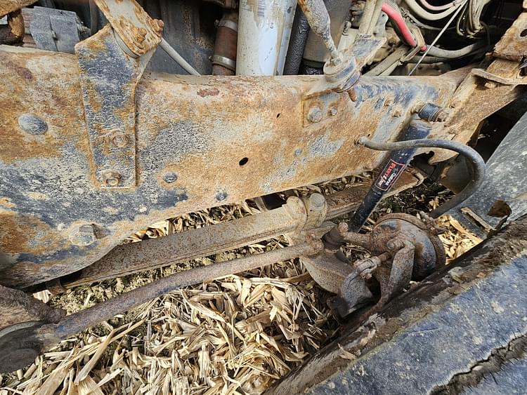 Main image Mack CL713 72