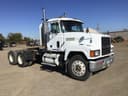 1996 Mack CH613 Image