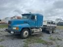 1996 Mack CH613 Image