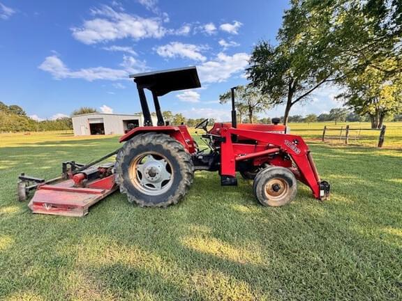 Image of Massey Ferguson 261 equipment image 4