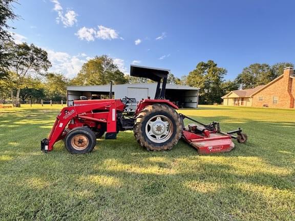 Image of Massey Ferguson 261 Primary image