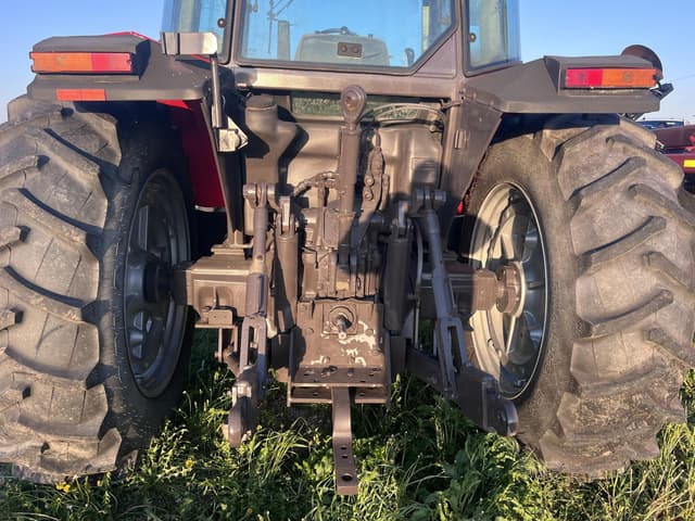 Image of Massey Ferguson 6180 equipment image 1