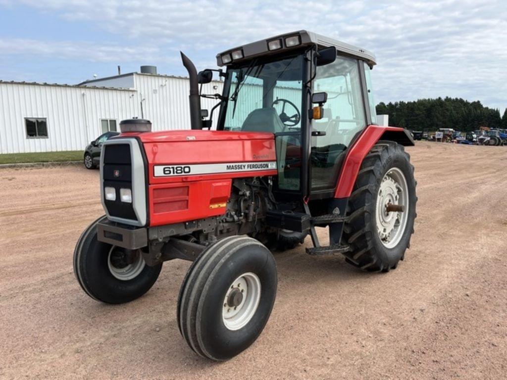 Image of Massey Ferguson 6180 Primary image