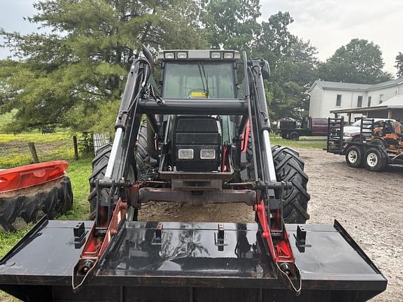 Image of Massey Ferguson 6180 equipment image 1