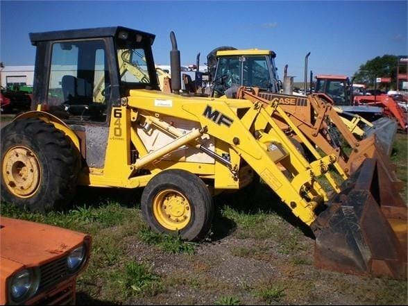 1996 Massey Ferguson 640 Equipment Image0