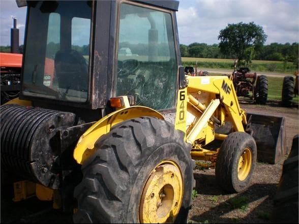 Image of Massey Ferguson 640 equipment image 3