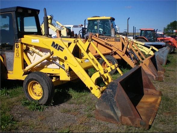 Image of Massey Ferguson 640 equipment image 2