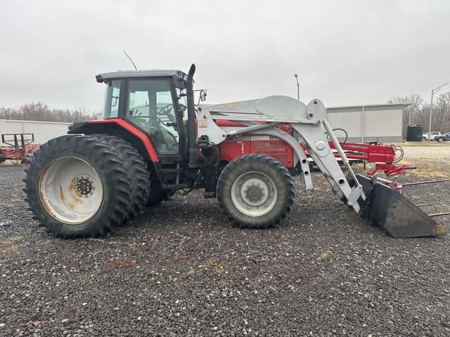 Image of Massey Ferguson 8140 equipment image 4