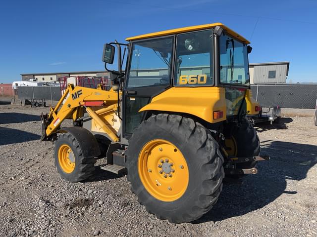 Image of Massey Ferguson 660 equipment image 2