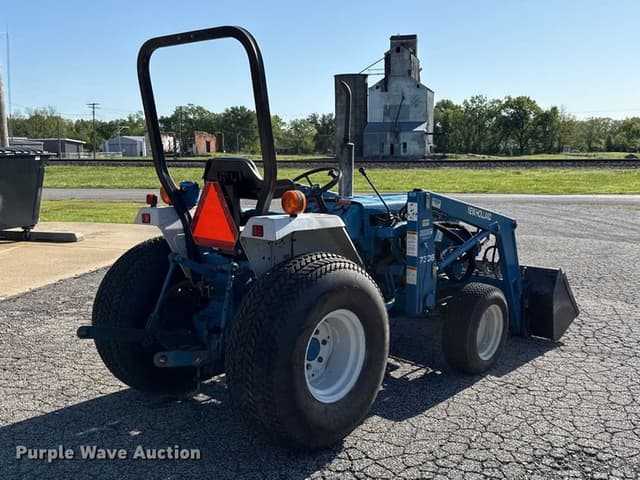 Image of New Holland 1715 equipment image 4