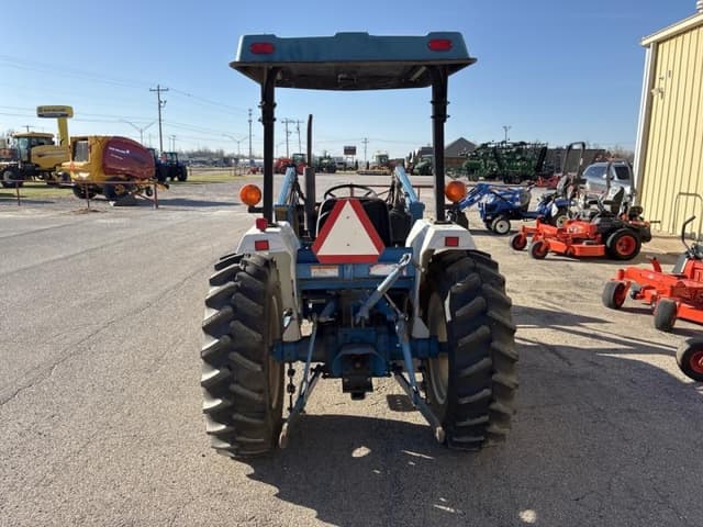 Image of New Holland 1920 equipment image 1
