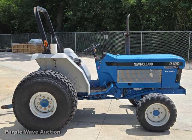 Image of New Holland 2120 equipment image 3
