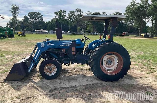 Image of New Holland 3930 equipment image 2