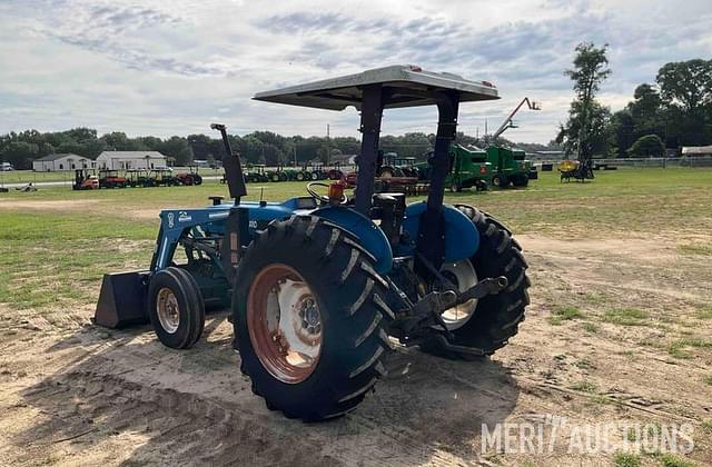 Image of New Holland 3930 equipment image 3