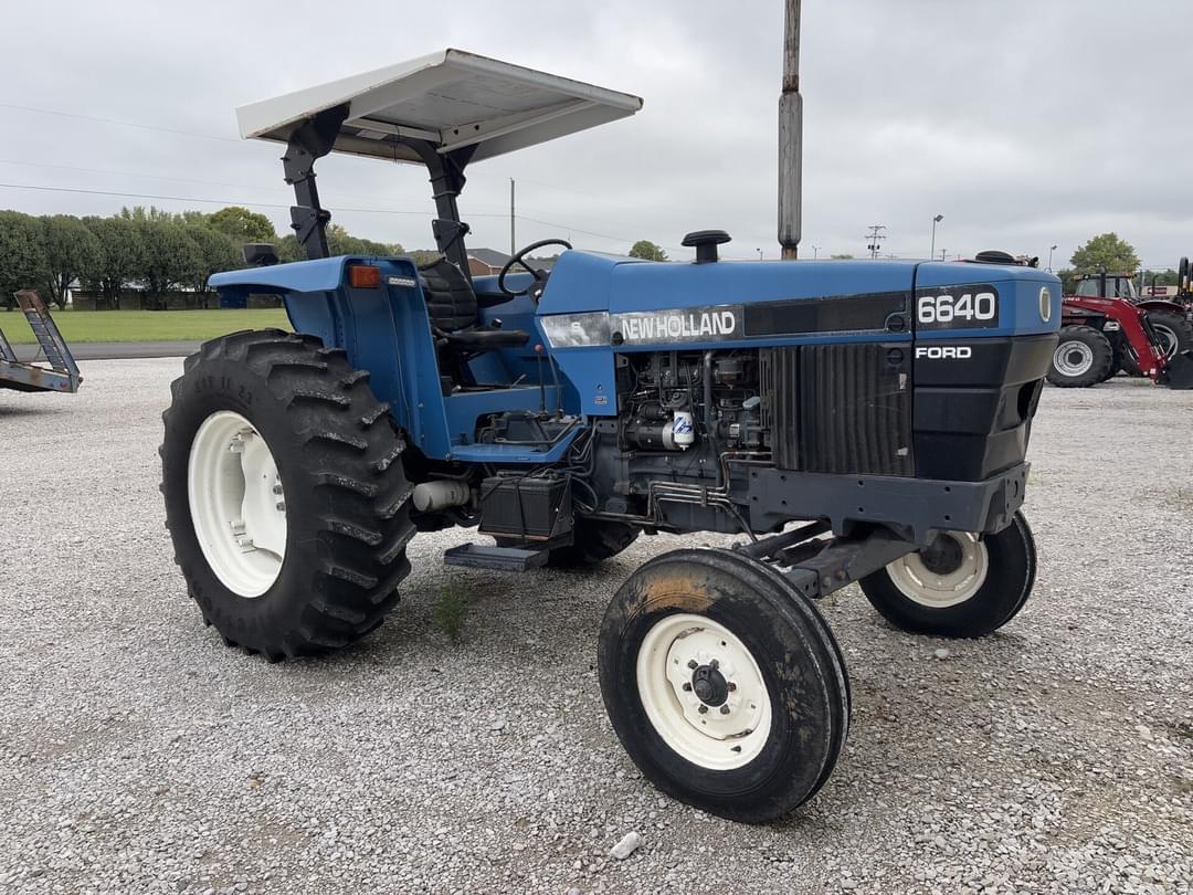 Image of New Holland 6640 Primary image