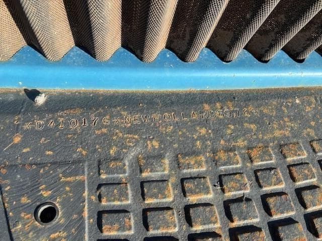 Image of New Holland 8970 equipment image 4