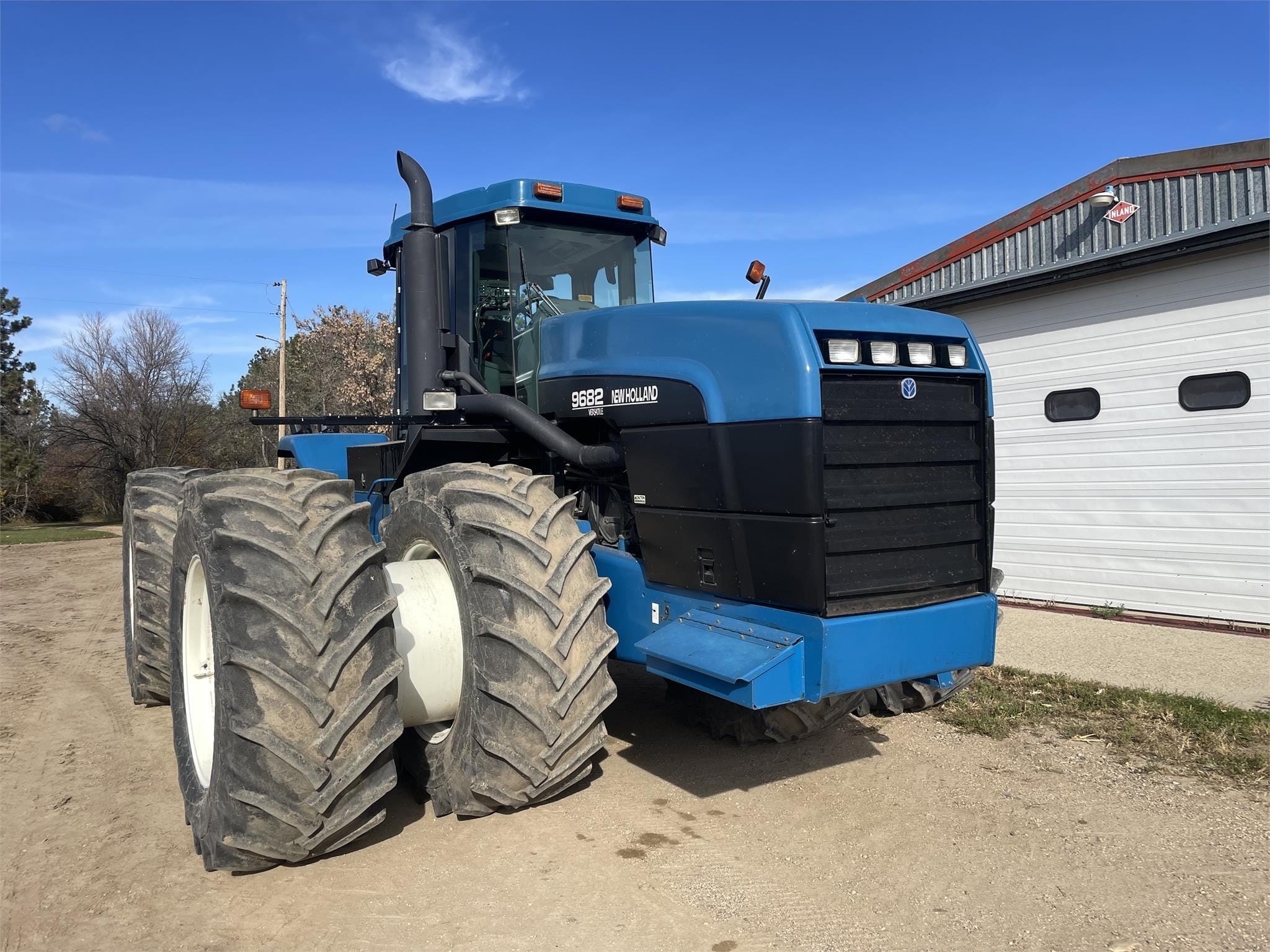 Main image New Holland 9682