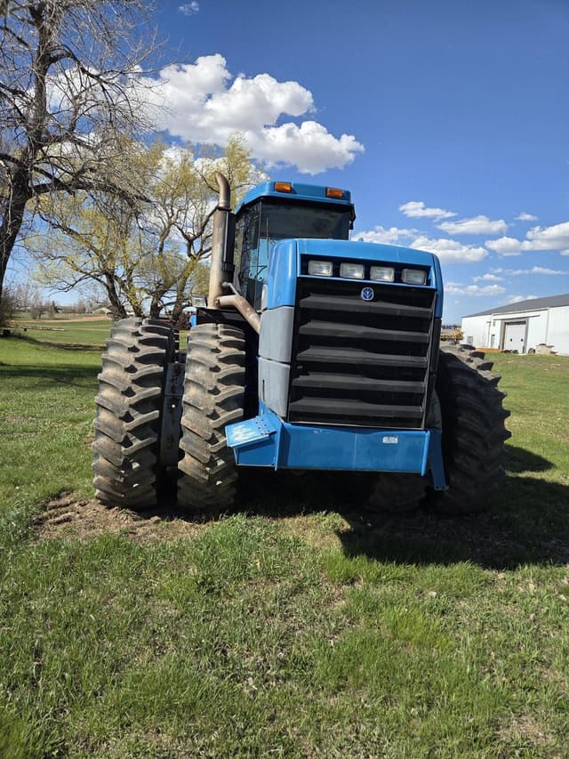 Image of New Holland 9682 equipment image 1