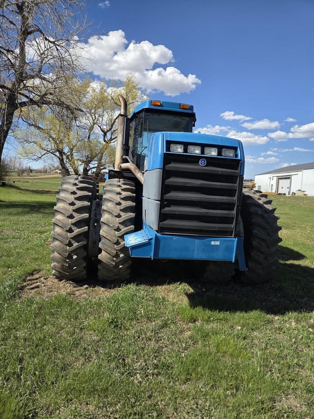 Image of New Holland 9682 equipment image 1