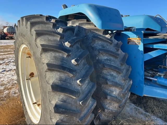 Image of New Holland 9682 equipment image 3