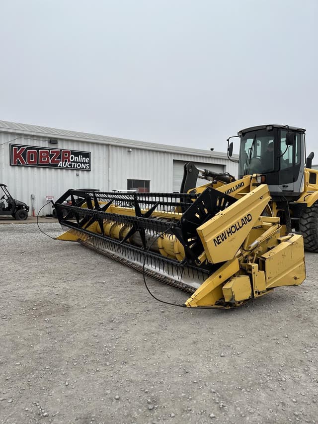 Image of New Holland 973 equipment image 4