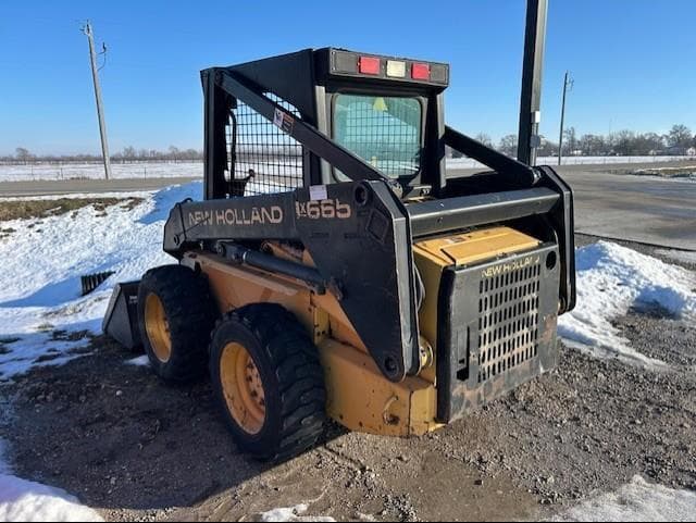 Image of New Holland LX665 equipment image 3