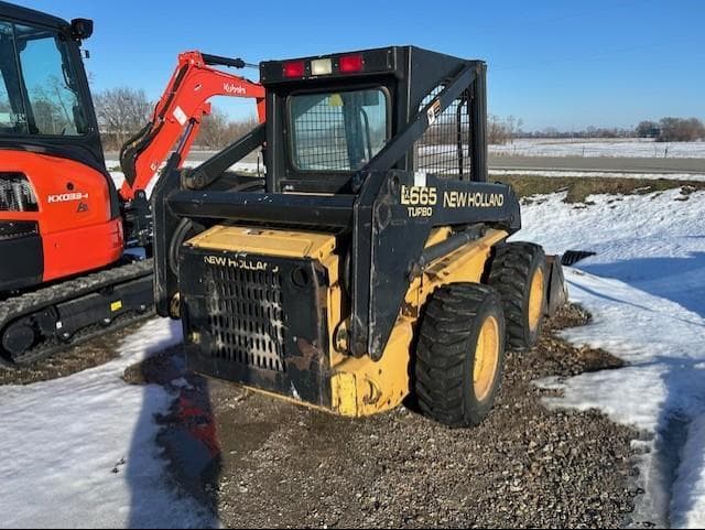 Image of New Holland LX665 equipment image 2