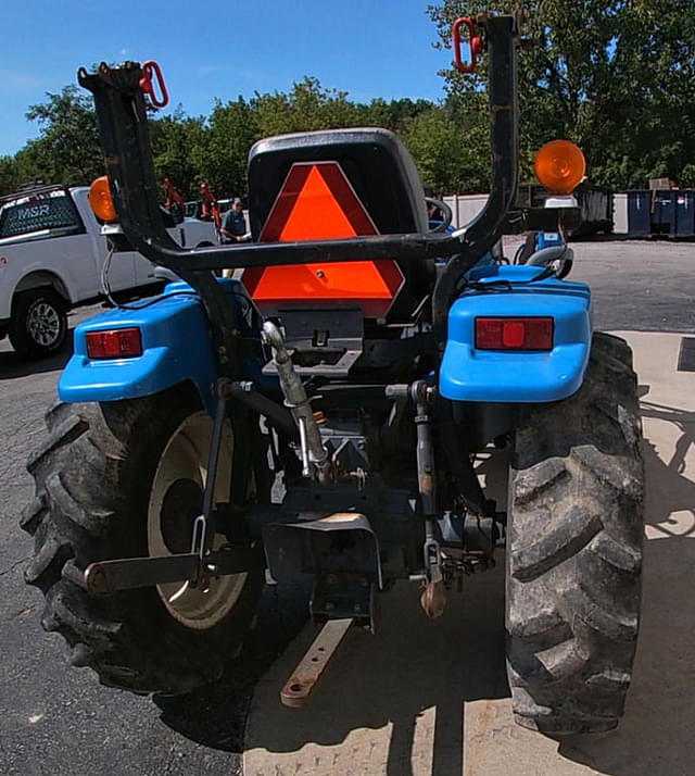 Image of New Holland 1630 equipment image 1