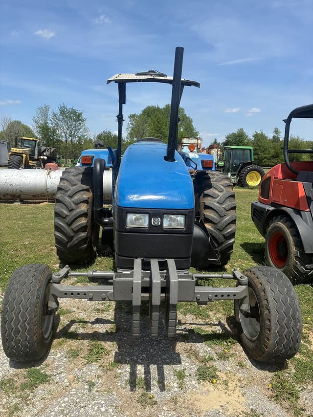 Image of New Holland TS100 equipment image 2