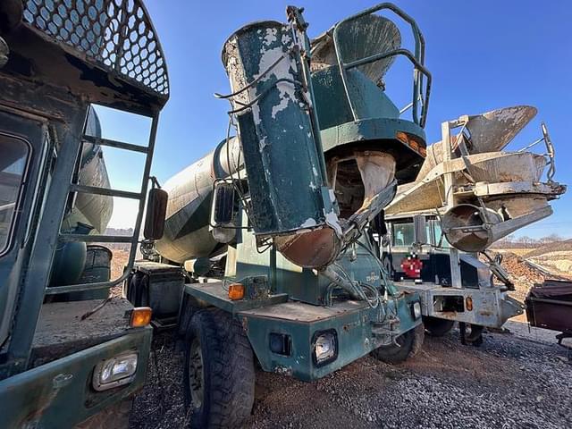 Image of Oshkosh S-2346 equipment image 3