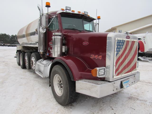 Image of Peterbilt 357 equipment image 1