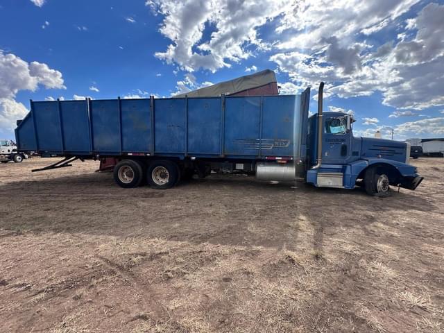 Image of Peterbilt 377 equipment image 2