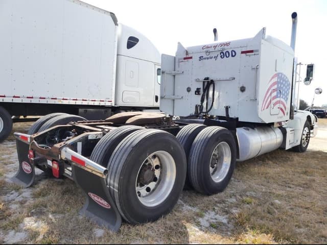 Image of Peterbilt 377 equipment image 2