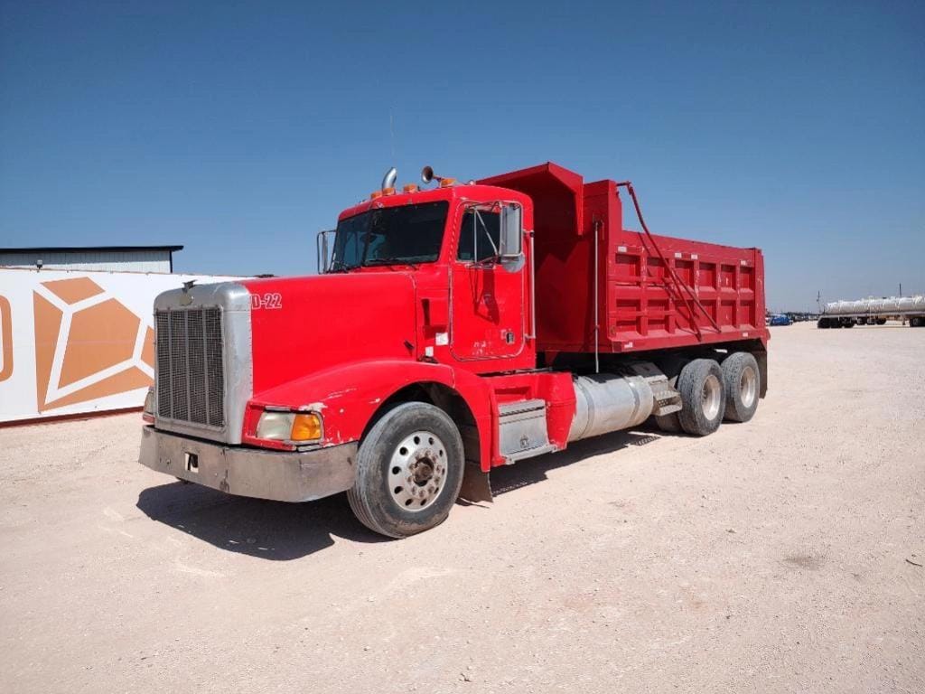 1996 Peterbilt 377 Equipment Image0