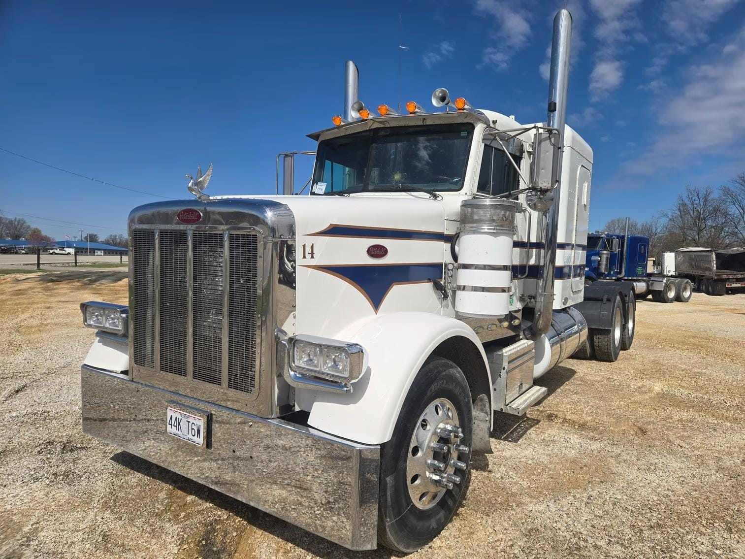 1996 Peterbilt 377 Equipment Image0