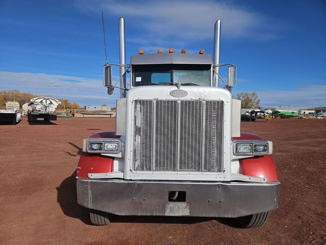 Image of Peterbilt 378 equipment image 1