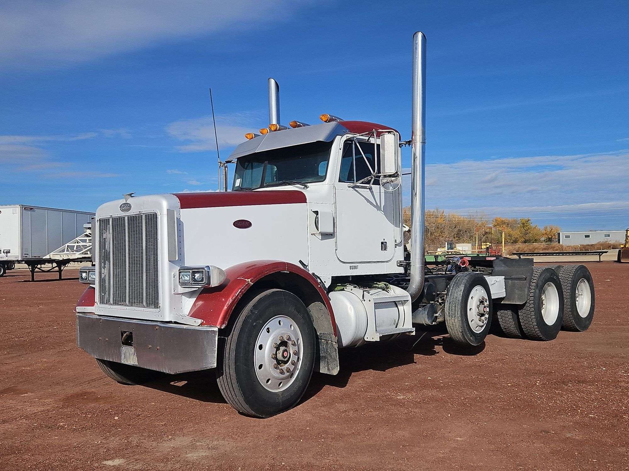 1996 Peterbilt 378 Equipment Image0